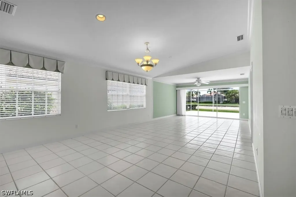 4155 Los Altos Court Naples FL 34109