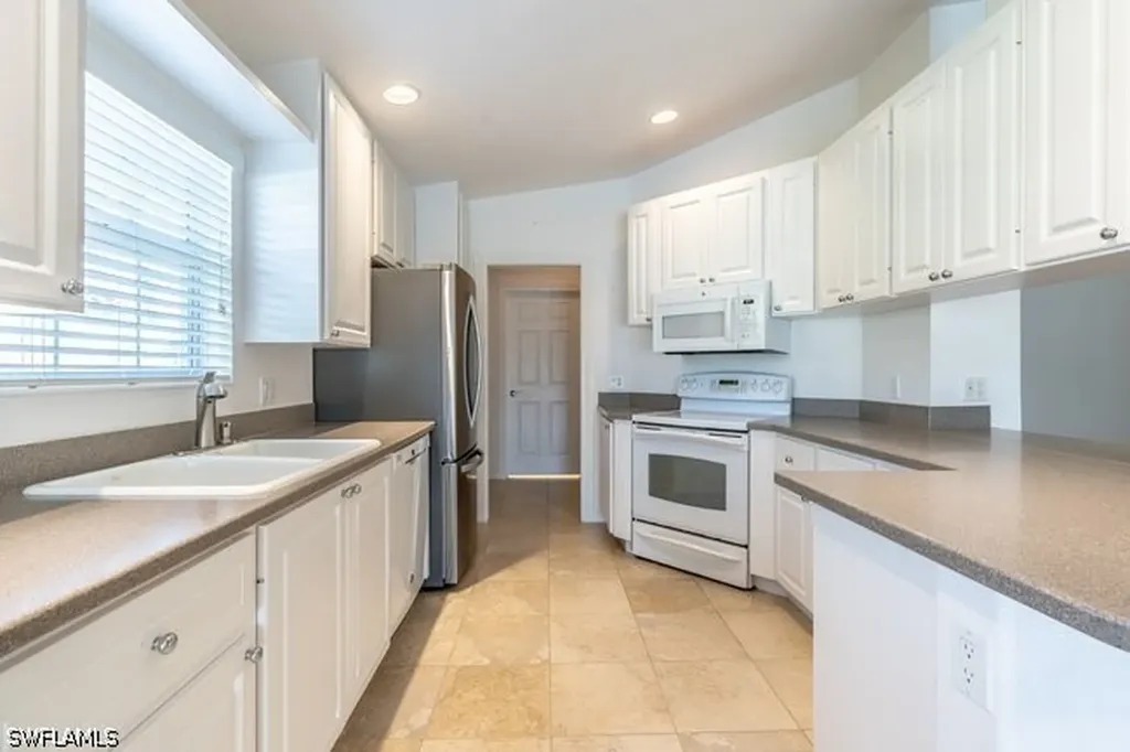 7872 Umberto Court Naples FL 34114