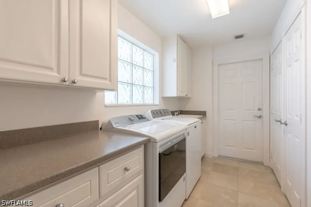 7872 Umberto Court Naples FL 34114