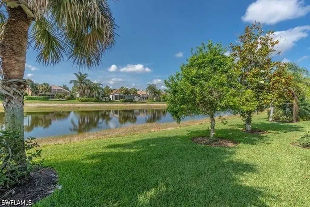 7872 Umberto Court Naples FL 34114