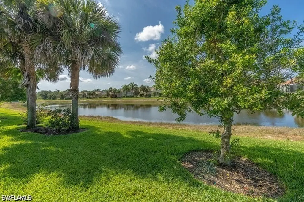 7872 Umberto Court Naples FL 34114