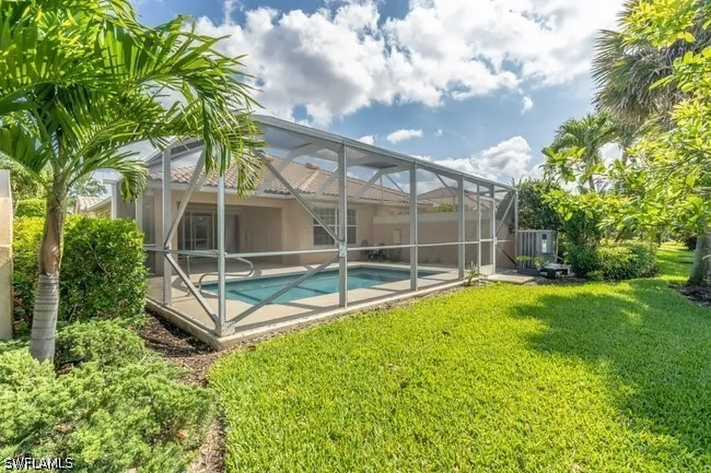 7872 Umberto Court Naples FL 34114
