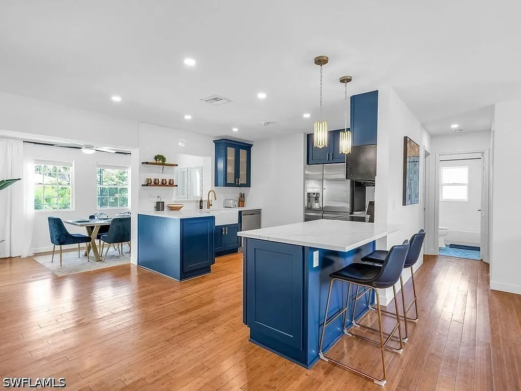 250 Willowick Drive Naples FL 34110