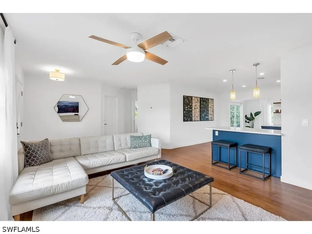 250 Willowick Drive Naples FL 34110