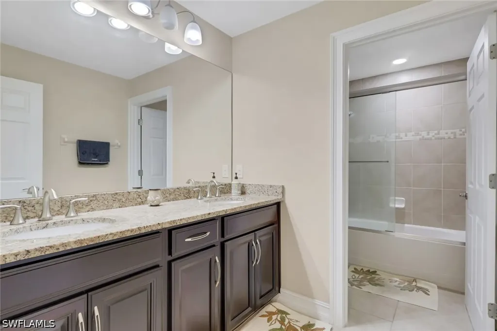 16309 Aberdeen Way Naples FL 34110