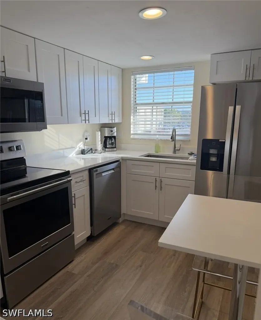 1900 Alamanda Drive Naples FL 34102