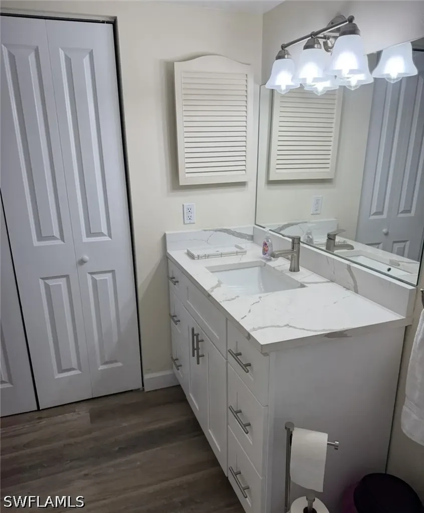 1900 Alamanda Drive Naples FL 34102