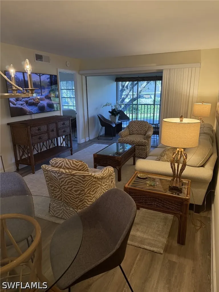 1900 Alamanda Drive Naples FL 34102