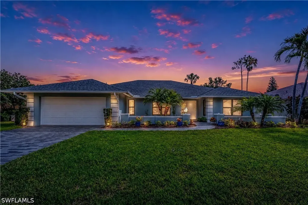9882 Campbell Circle Naples FL 34109