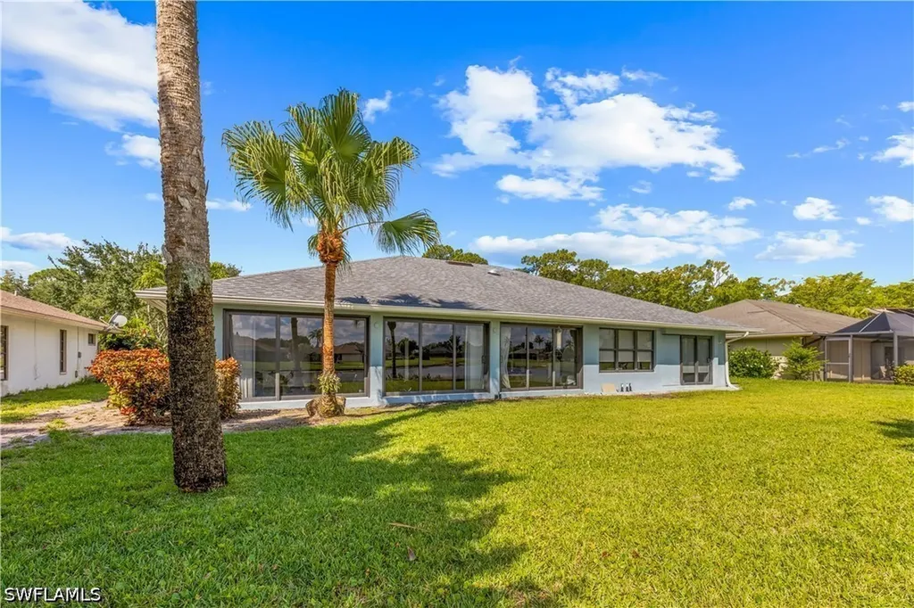 9882 Campbell Circle Naples FL 34109
