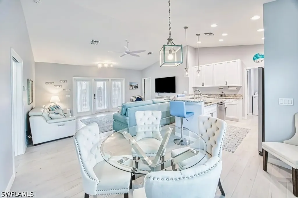 431 Lazy Way Fort Myers Beach FL 33931