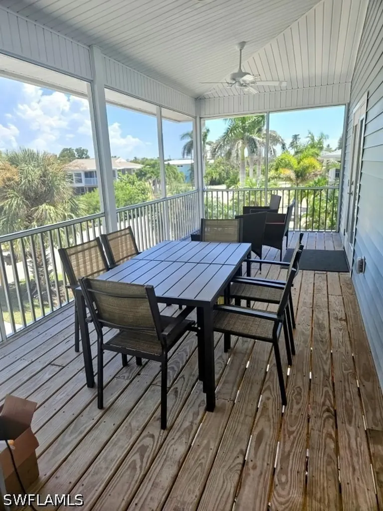 431 Lazy Way Fort Myers Beach FL 33931