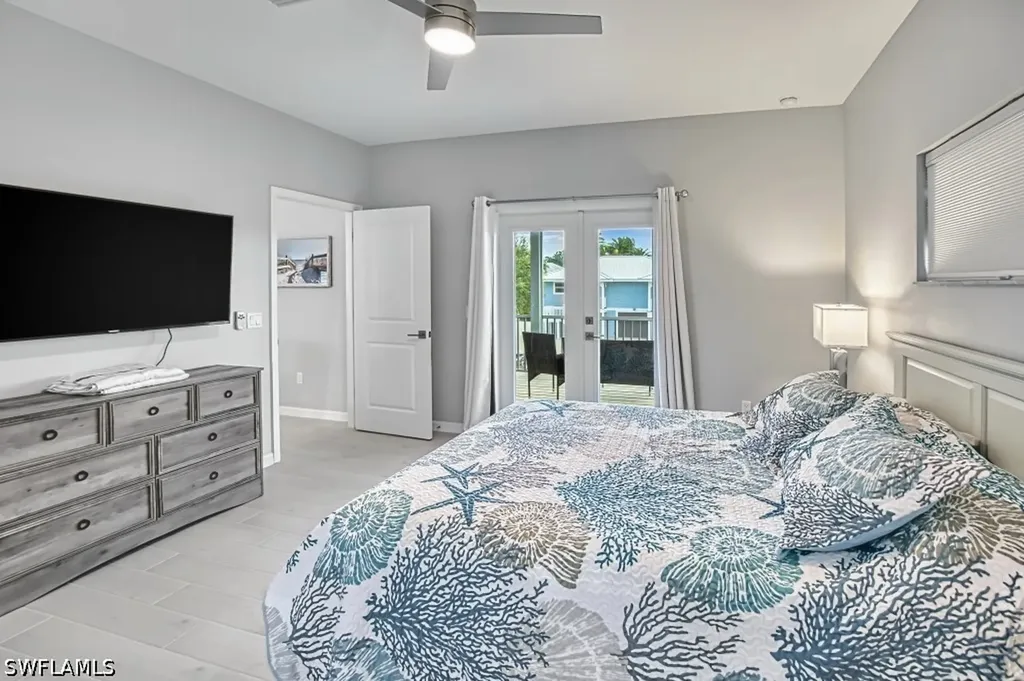 431 Lazy Way Fort Myers Beach FL 33931
