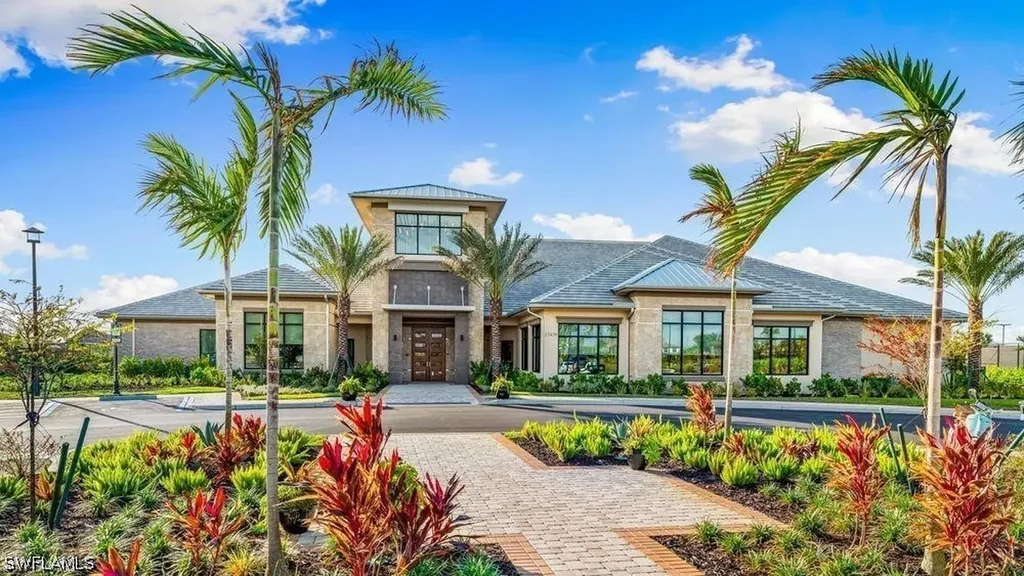 15197 Sacile Street Naples FL 34114