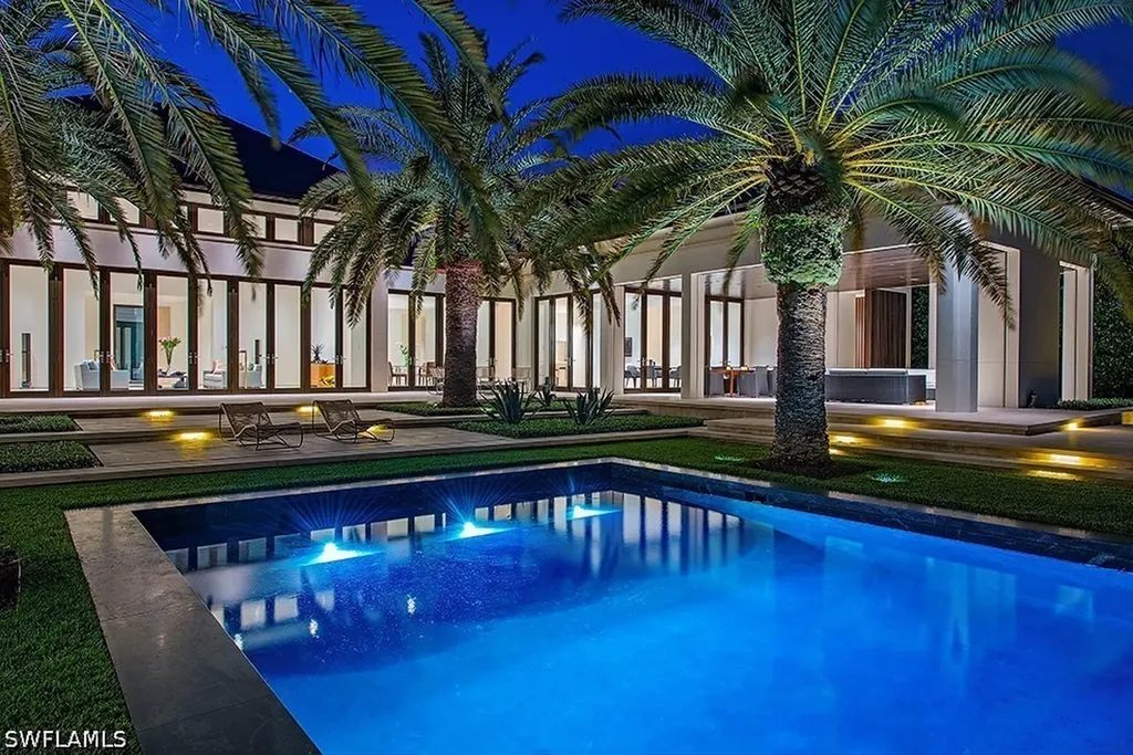 Naples FL, 3655 Fort Charles Drive