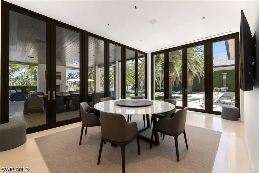 3655 Fort Charles Drive Naples FL 34102