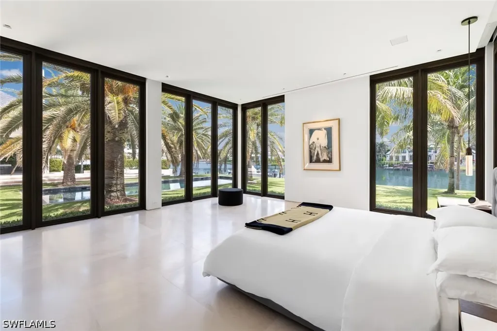 3655 Fort Charles Drive Naples FL 34102