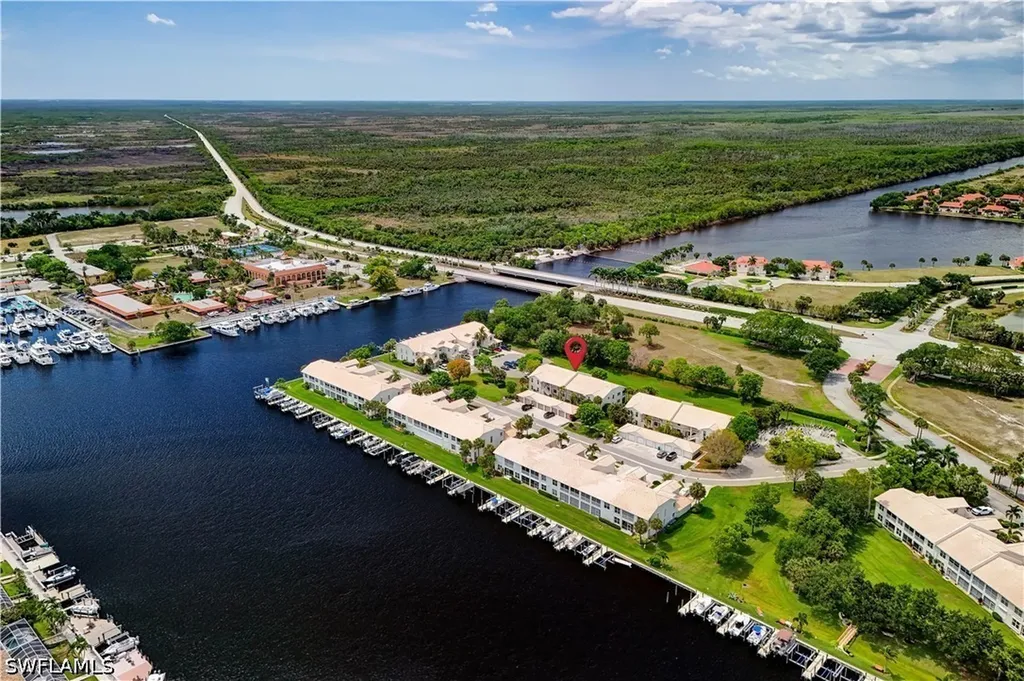 375 Stella Maris Drive N Naples FL 34114
