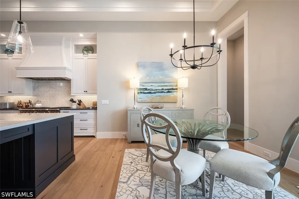 2100 Snook Drive Naples FL 34102