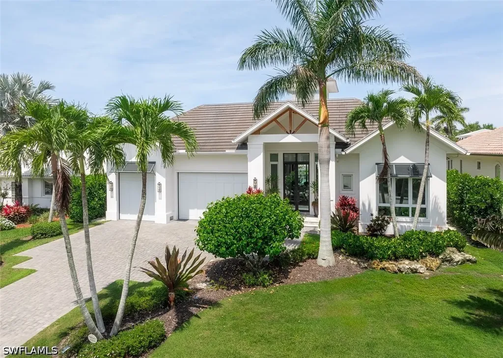2100 Snook Drive Naples FL 34102