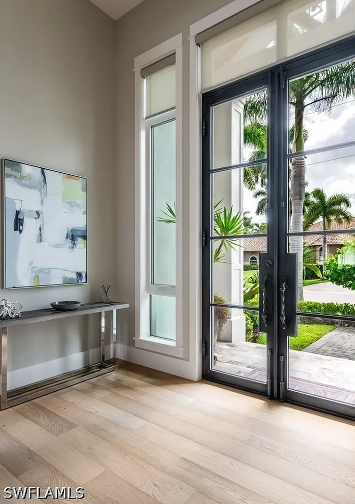 2100 Snook Drive Naples FL 34102