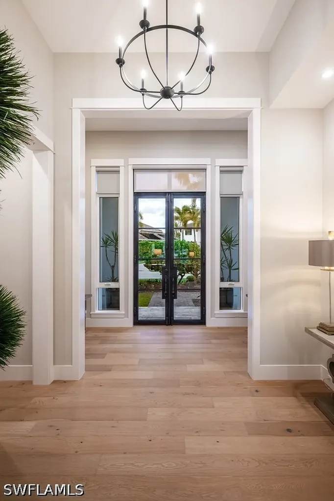 2100 Snook Drive Naples FL 34102