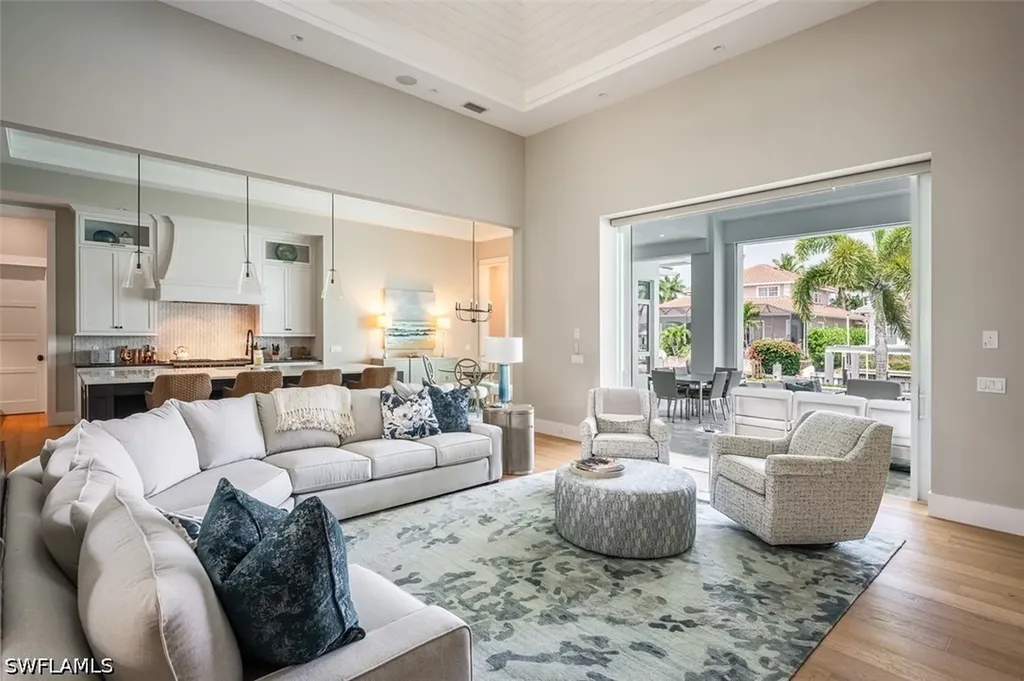 2100 Snook Drive Naples FL 34102