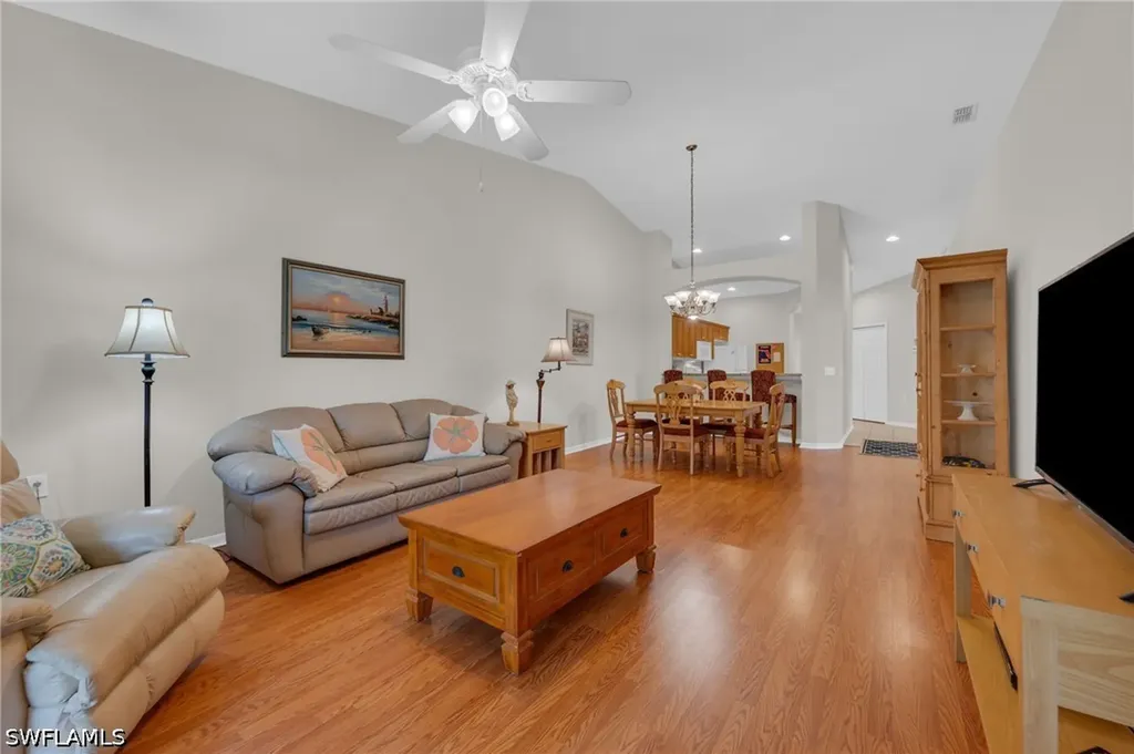 6234 Mandalay Circle Naples FL 34112