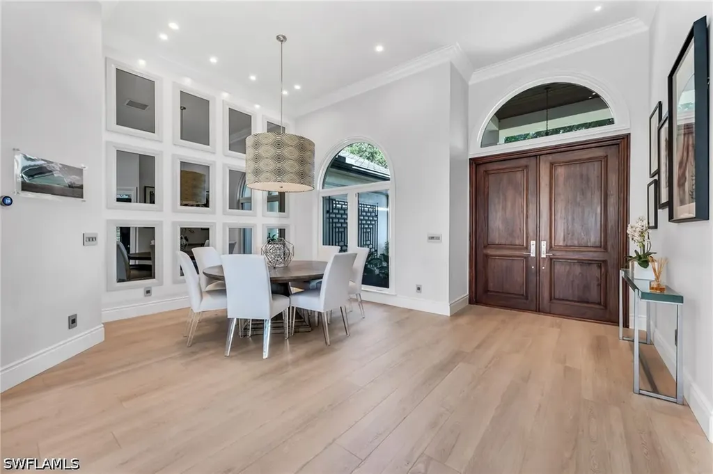 240 Silverado Drive Naples FL 34119