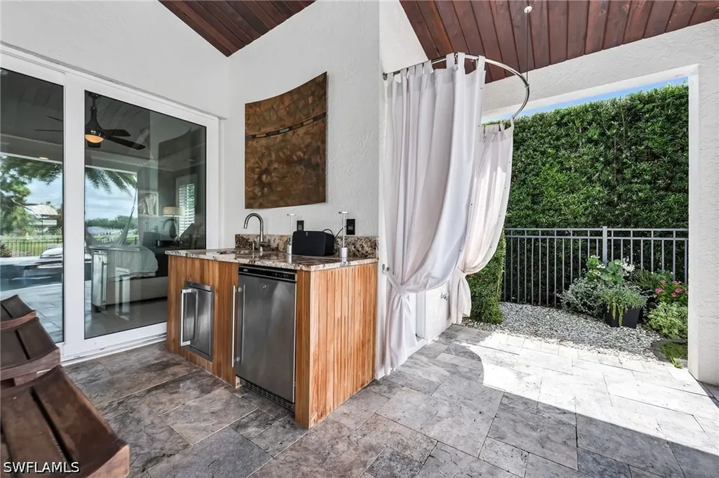 240 Silverado Drive Naples FL 34119