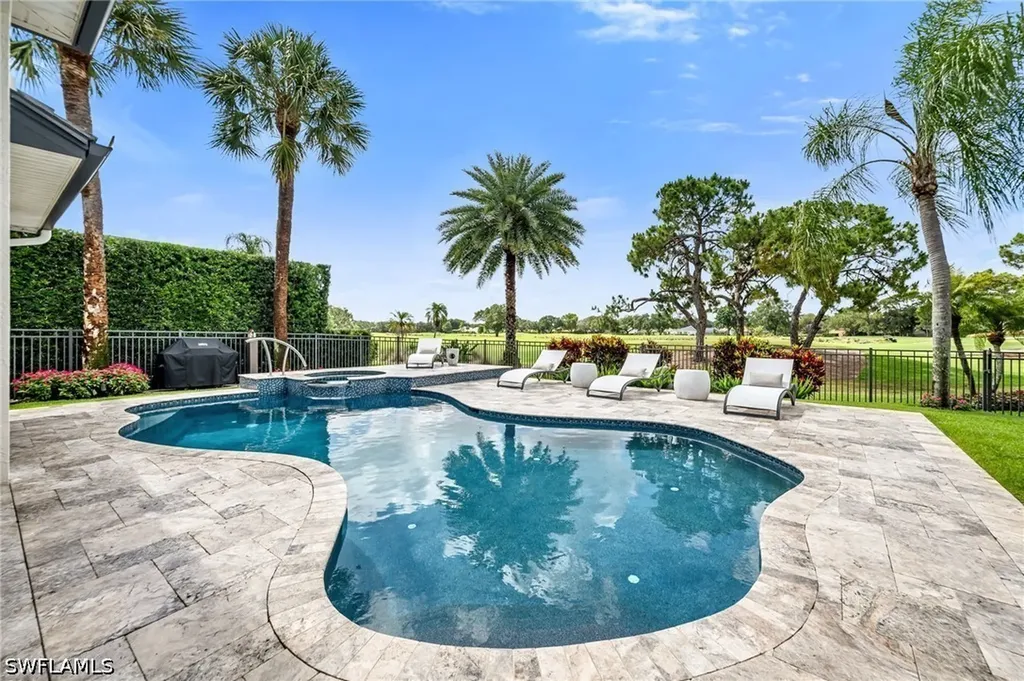 240 Silverado Drive Naples FL 34119