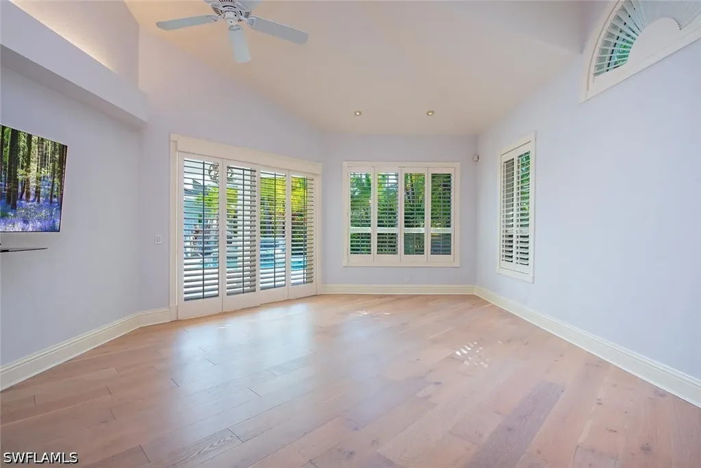 180 7th Avenue S Naples FL 34102
