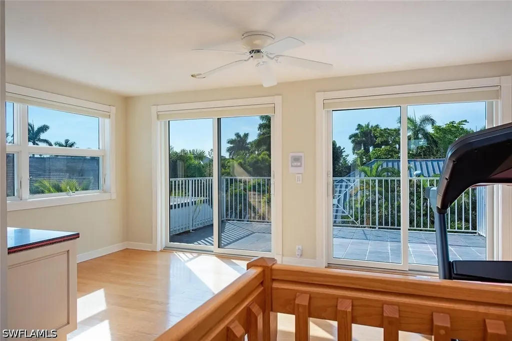 180 7th Avenue S Naples FL 34102