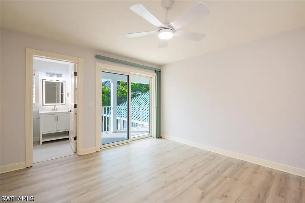 180 7th Avenue S Naples FL 34102