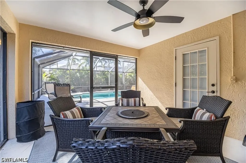 552 97th Avenue N Naples FL 34108