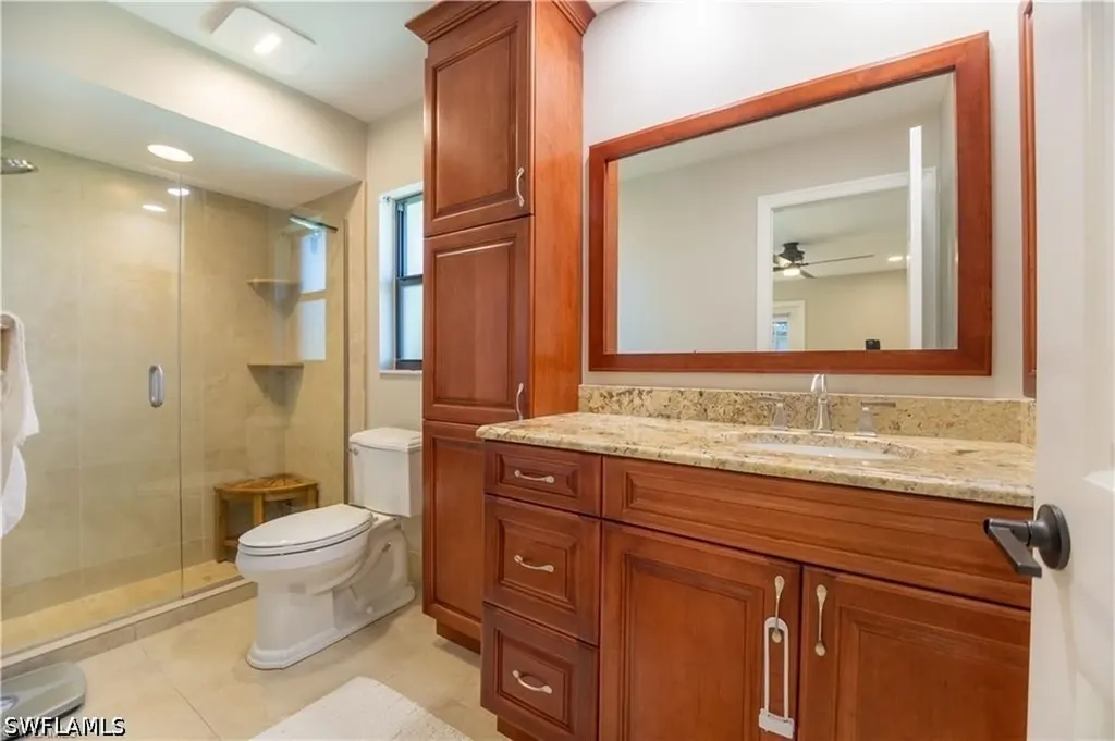 552 97th Avenue N Naples FL 34108