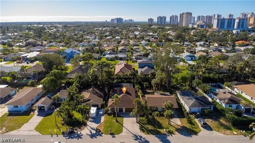 552 97th Avenue N Naples FL 34108