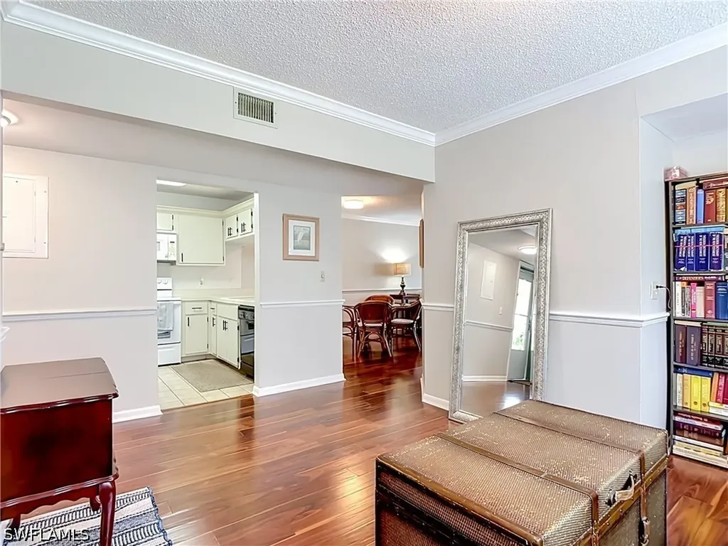 1708 Kings Lake Boulevard Naples FL 34112