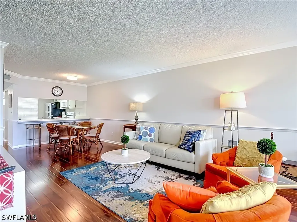 1708 Kings Lake Boulevard Naples FL 34112