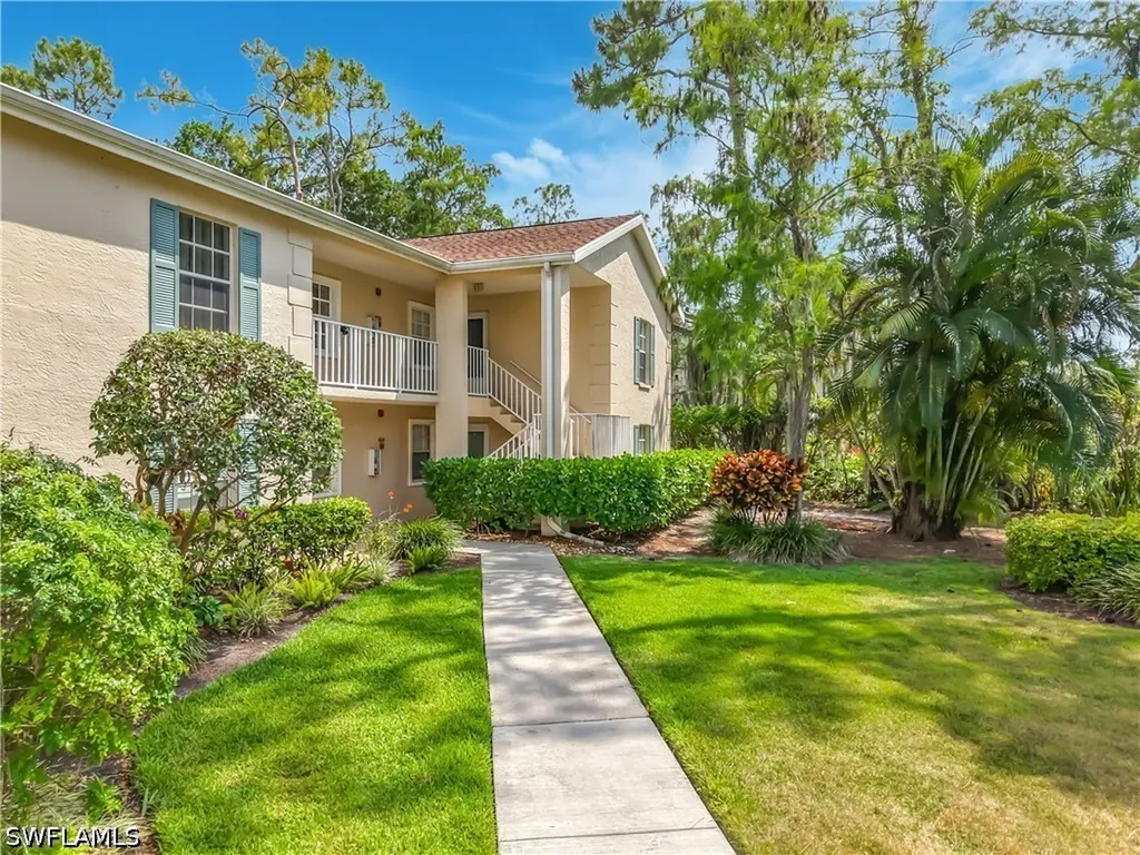 1708 Kings Lake Boulevard Naples FL 34112