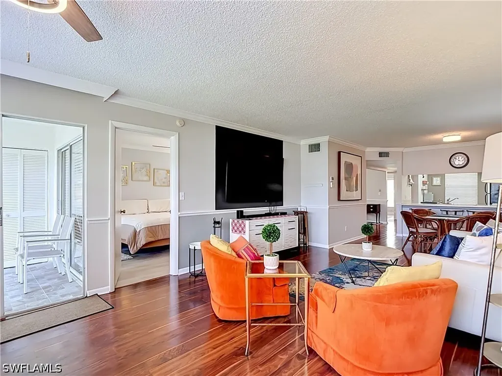 1708 Kings Lake Boulevard Naples FL 34112