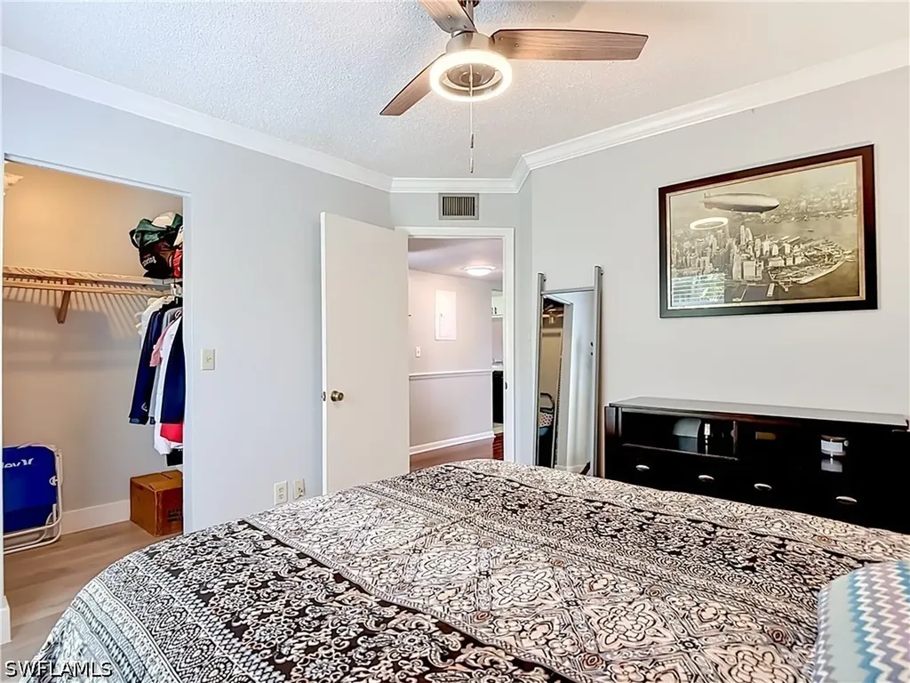 1708 Kings Lake Boulevard Naples FL 34112