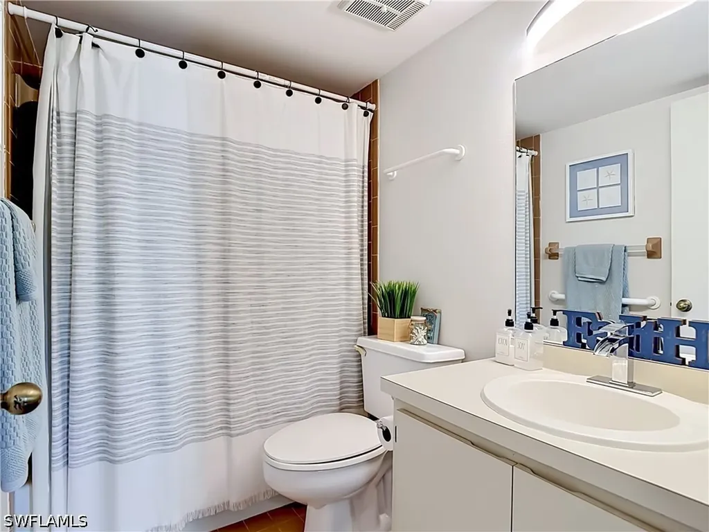 1708 Kings Lake Boulevard Naples FL 34112