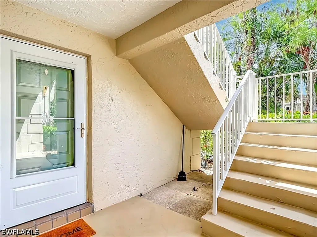 1708 Kings Lake Boulevard Naples FL 34112