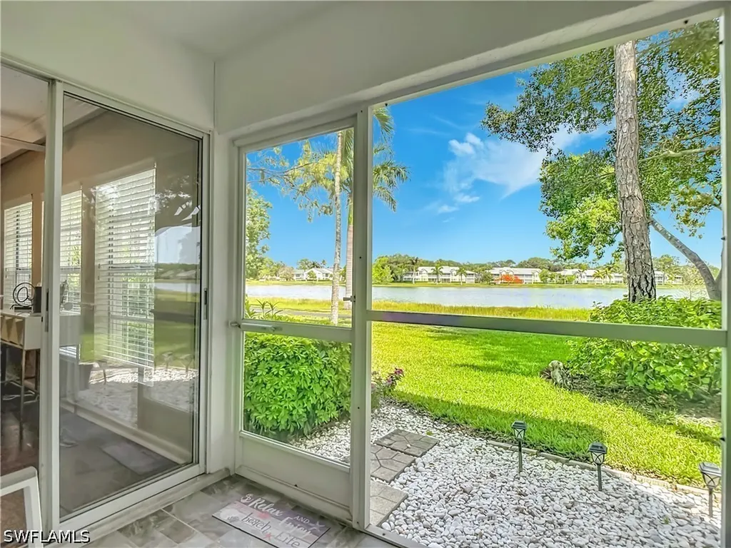 1708 Kings Lake Boulevard Naples FL 34112