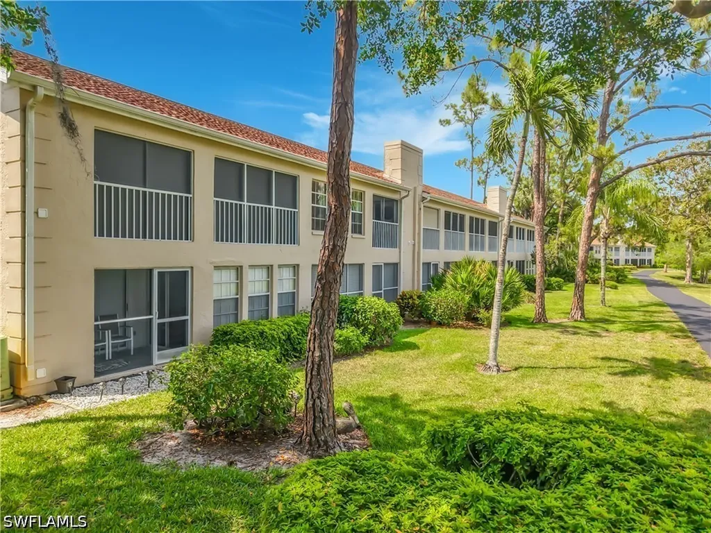 1708 Kings Lake Boulevard Naples FL 34112