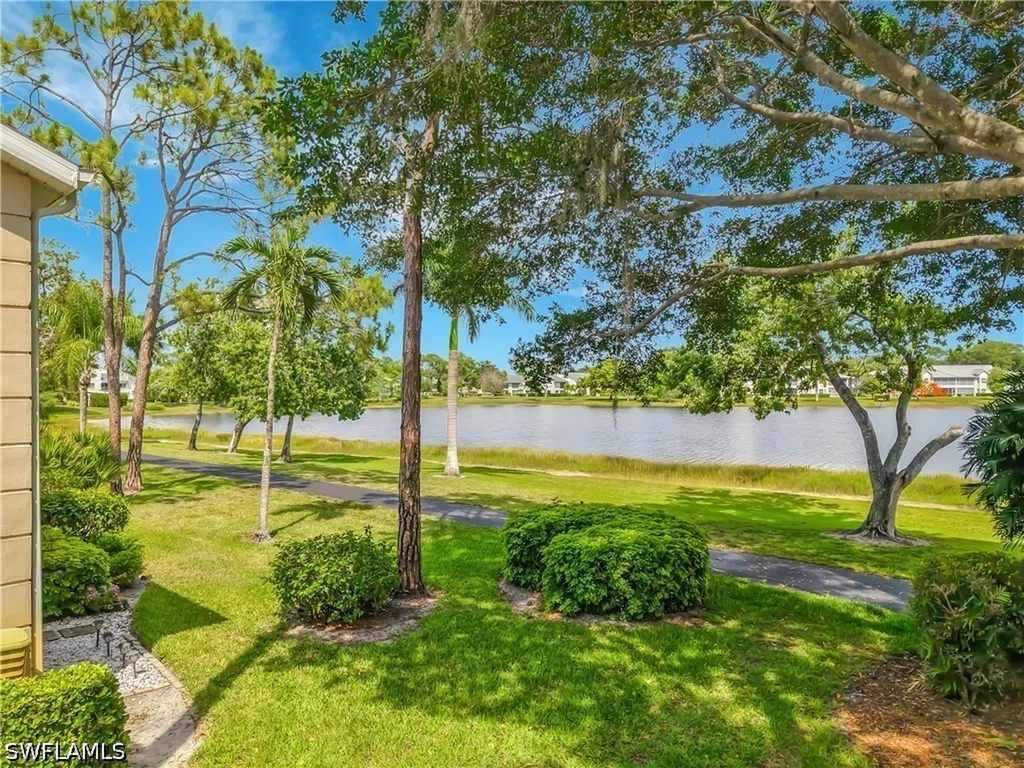 1708 Kings Lake Boulevard Naples FL 34112