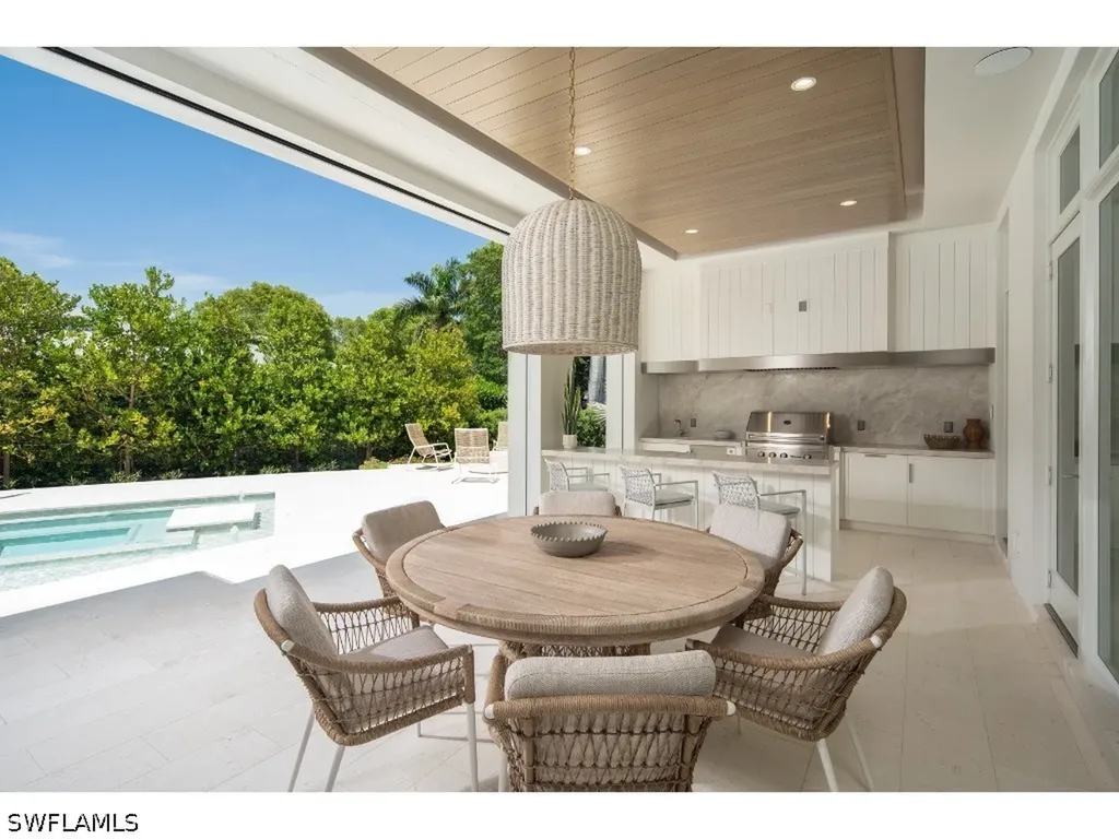 725 Pectin Road Naples FL 34102