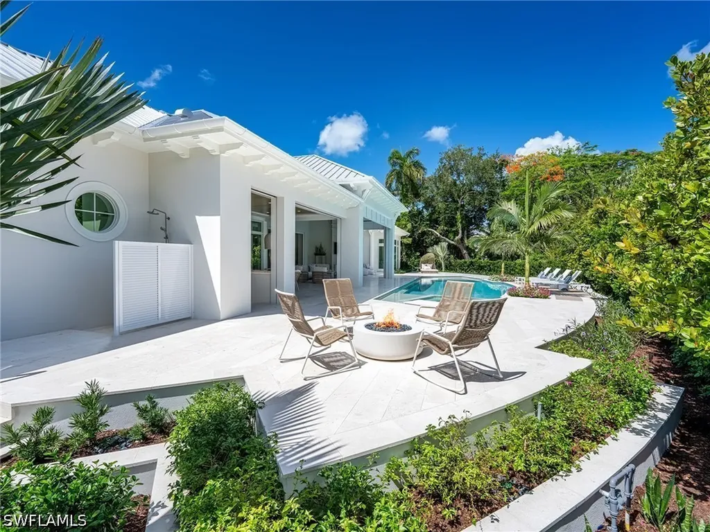725 Pectin Road Naples FL 34102