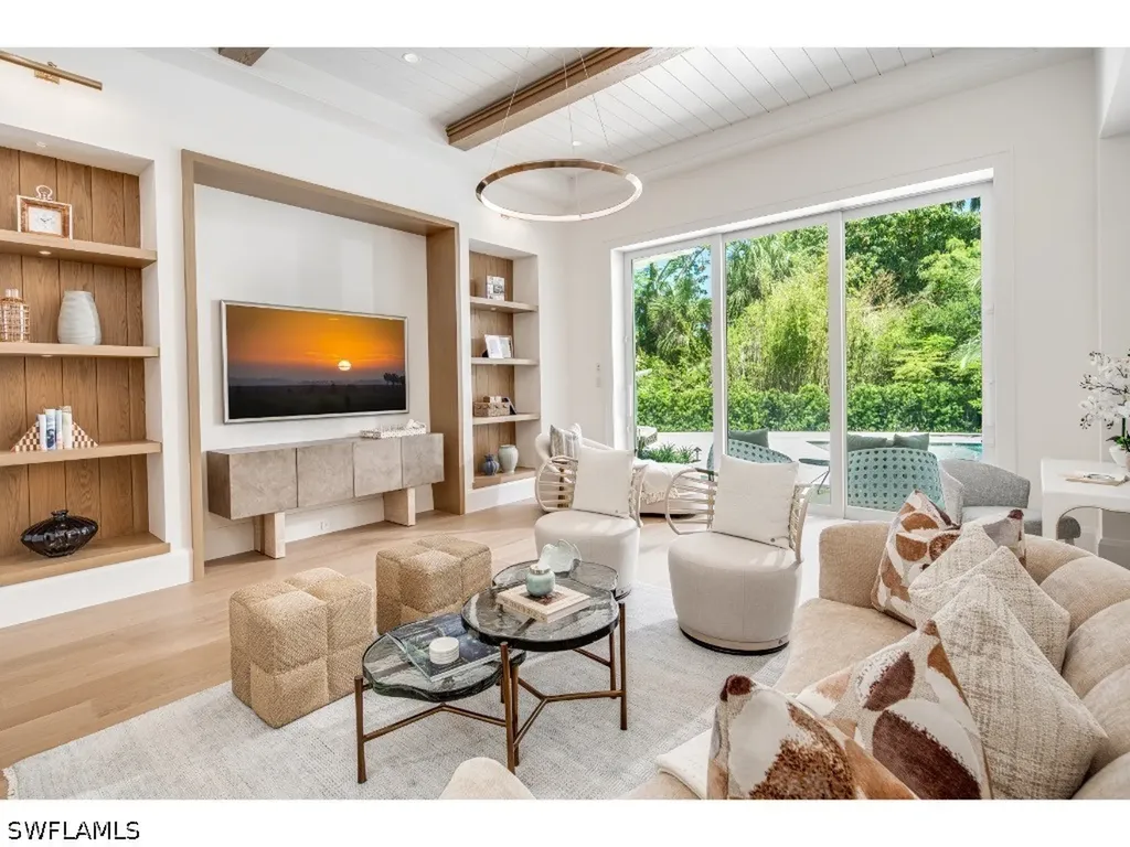 725 Pectin Road Naples FL 34102